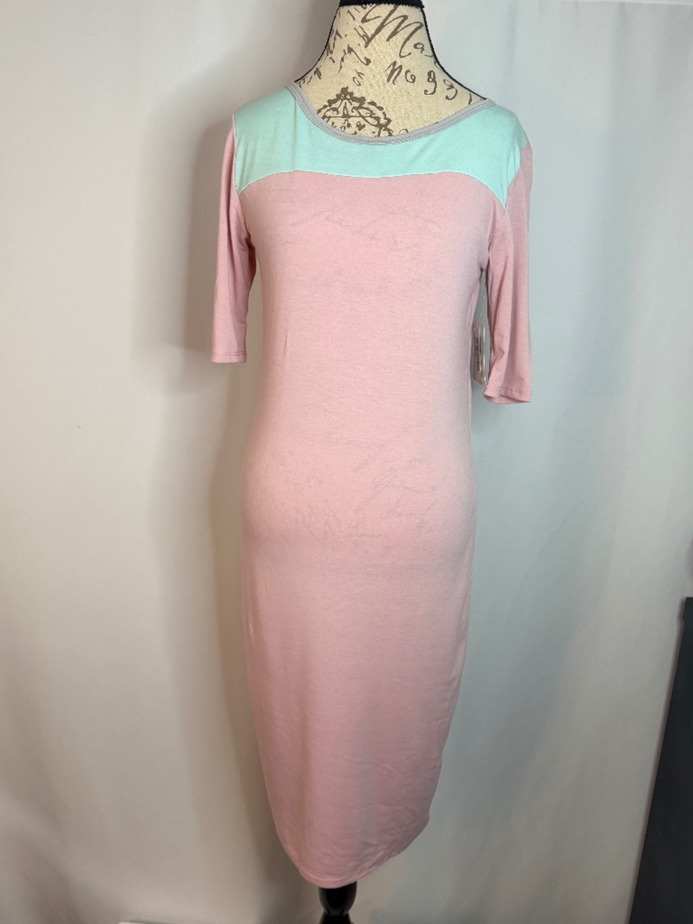 LuLaRoe Julia Dress, Medium, NWT
